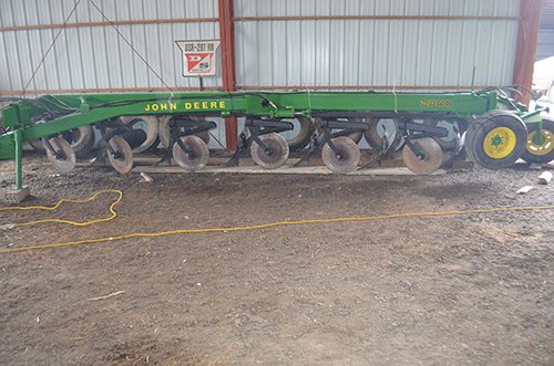 Property photo 77 - JOHN DEERE FARM EQUIPMENT AUCTION